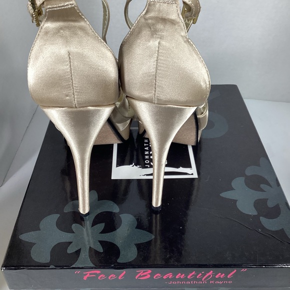 Johnathan Kayne satin pageant prom stoned heels. 4 “ heel sz 9M - Picture 5 of 11